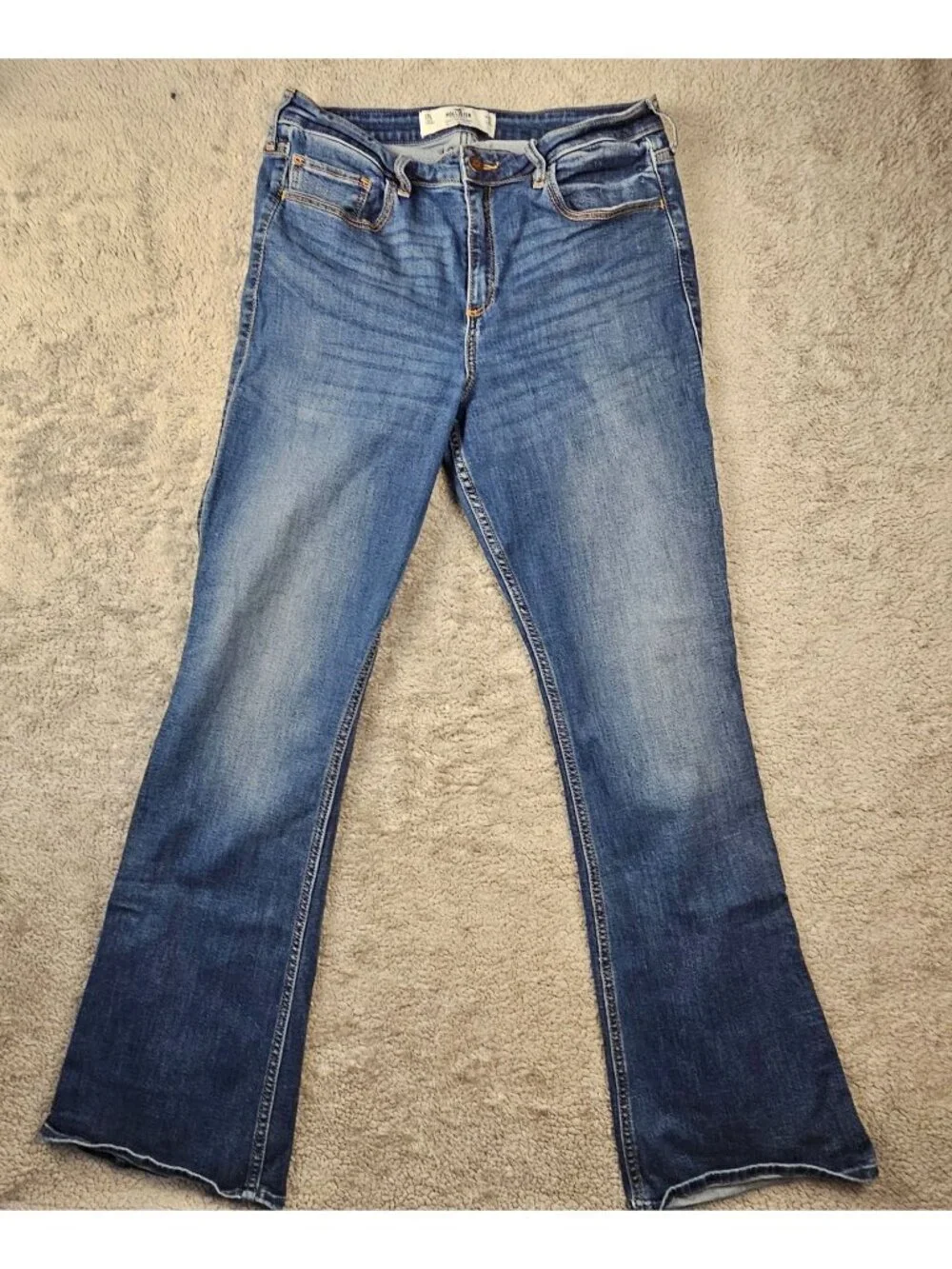 Hollister Women’s Flare Bootcut Jeans Dark Wash Distressed Denim Size 17L